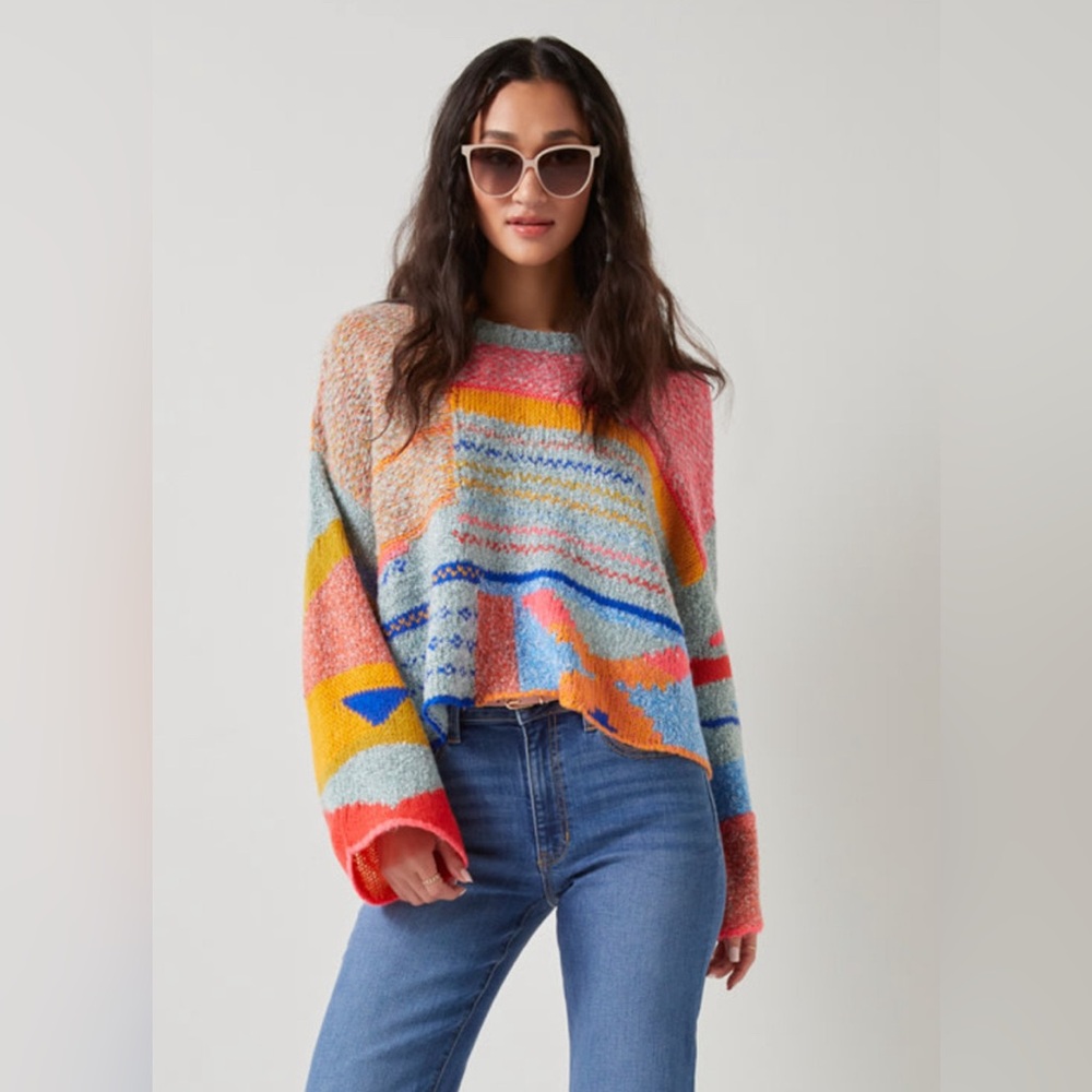 Sharlene Mixed Pattern Cropped Pullover SIZE L- Multicolored